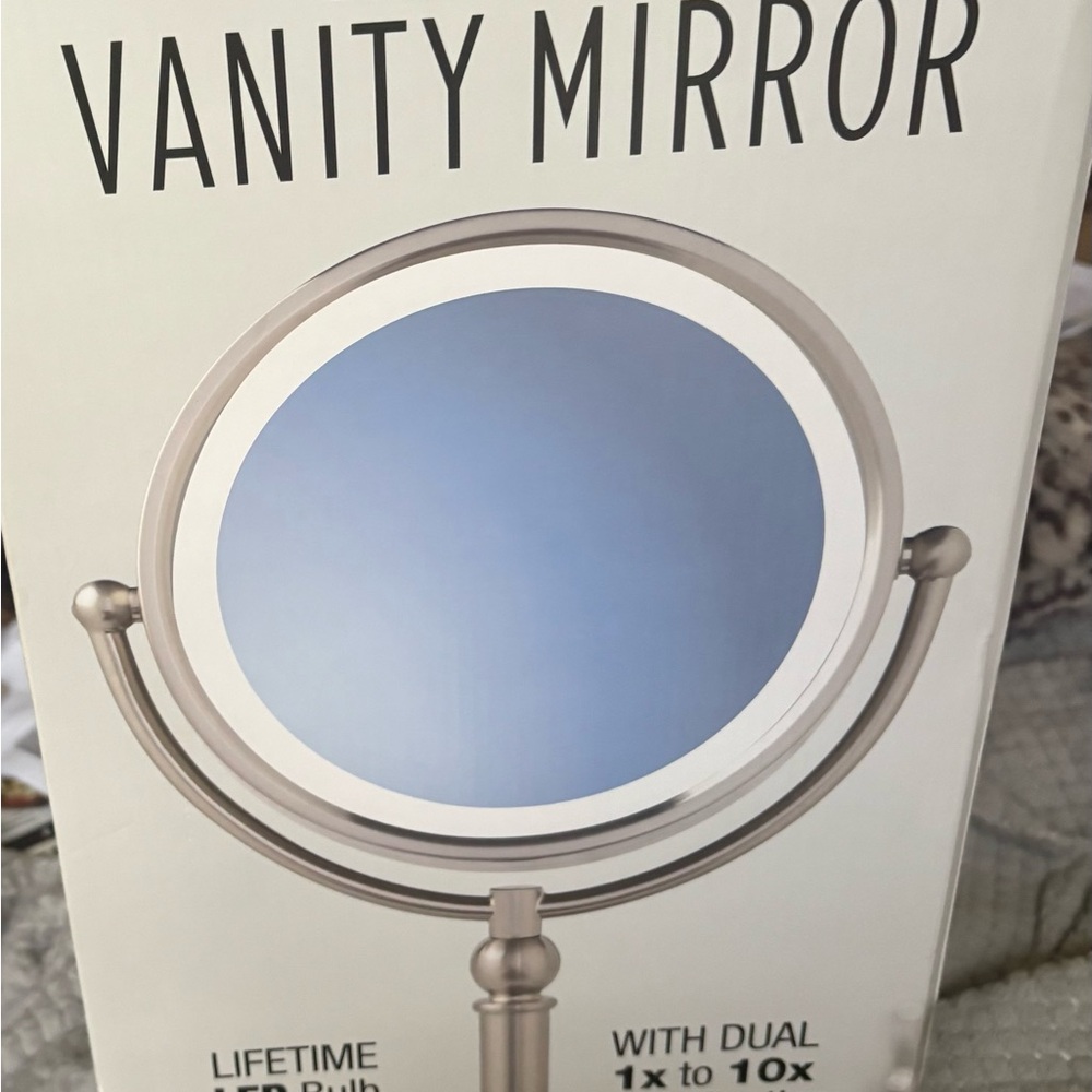 Dual-Sided Vanity Mirror with LED Light - Silver